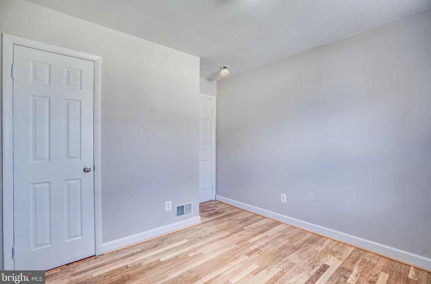 4503 Heath St, Capitol Heights MD  20743-5925 exterior