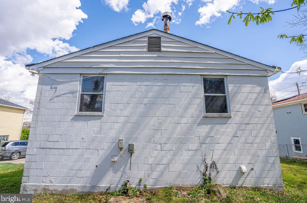 4503 Heath St, Capitol Heights MD  20743-5925 exterior