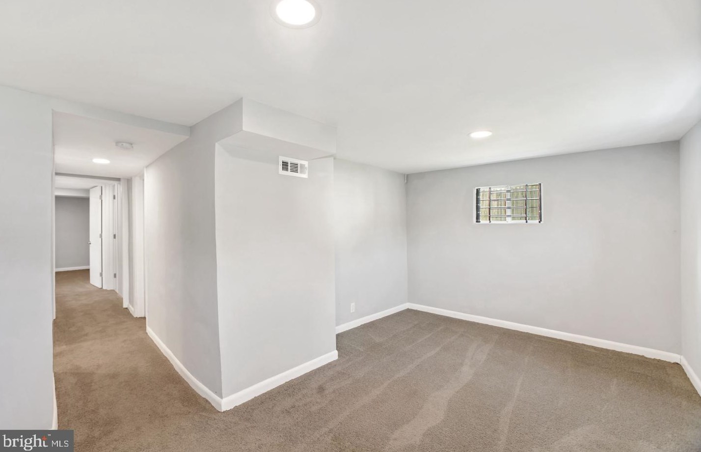 905 Drum Ave, Capitol Heights MD 20743-3951 exterior