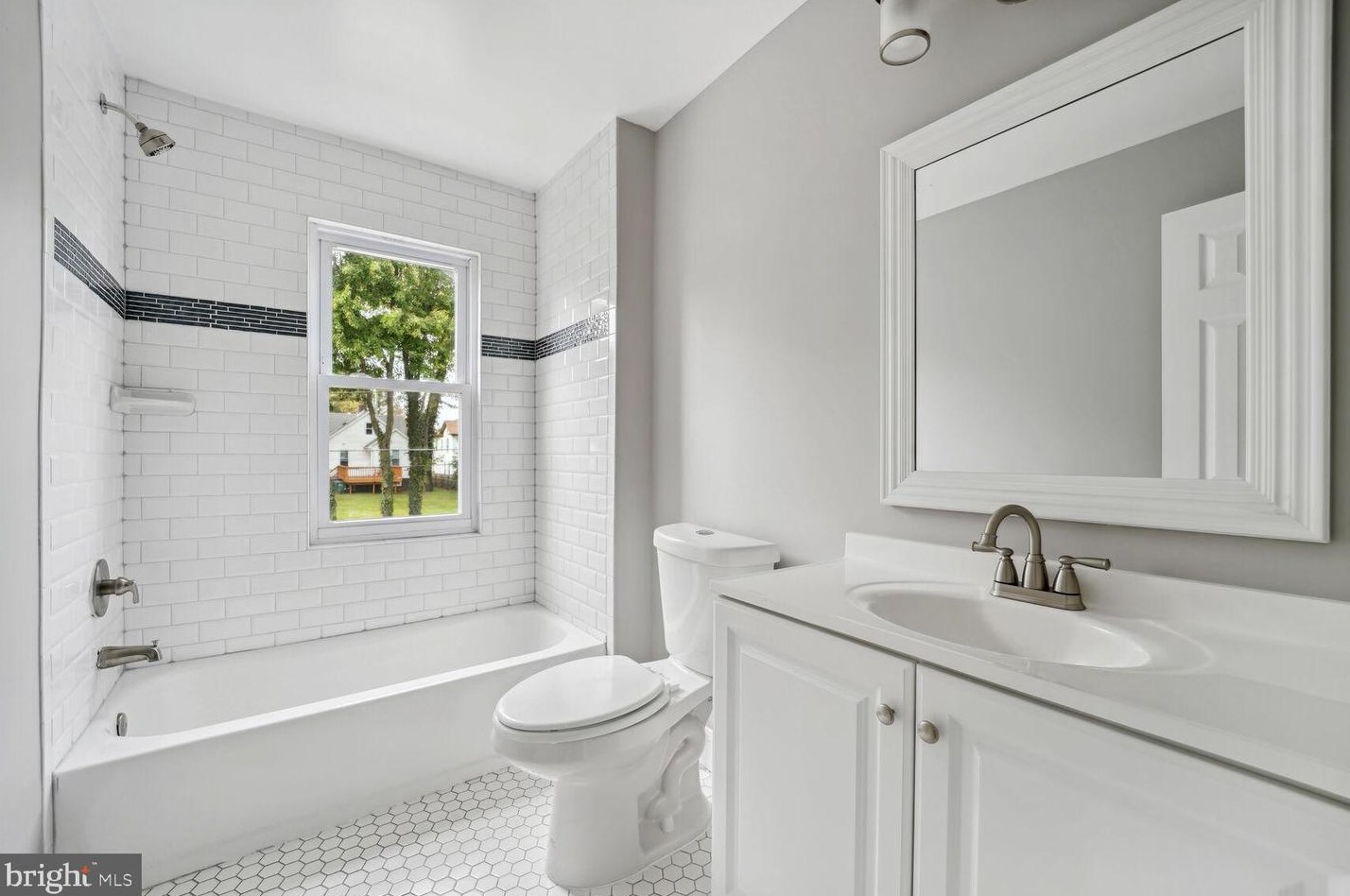 511 70 St, Capitol Heights MD 20743-2240 exterior