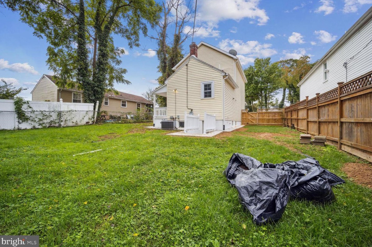 511 70 St, Capitol Heights MD 20743-2240 exterior