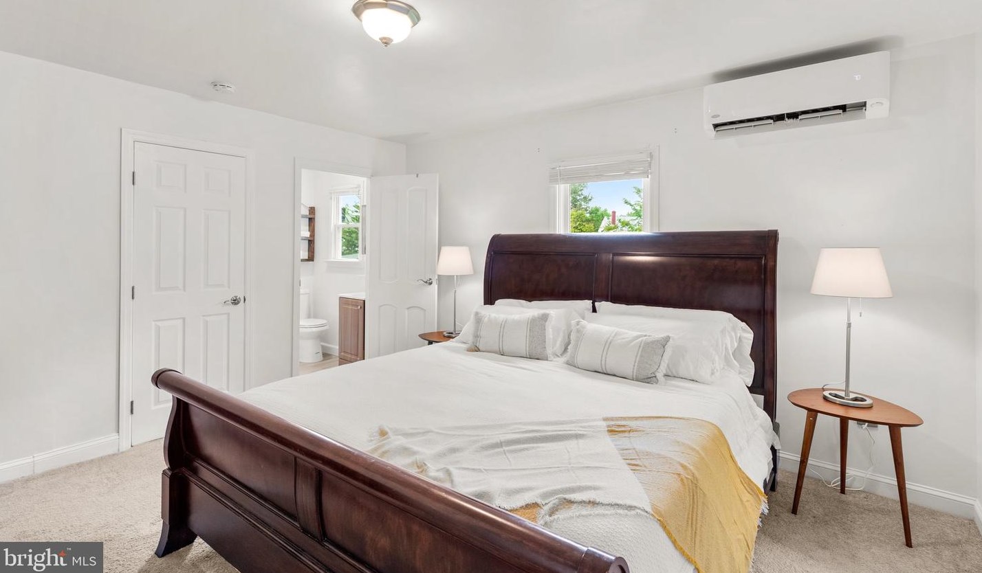 6807 10 Ave, Silver Spring MD 20912-5940 exterior