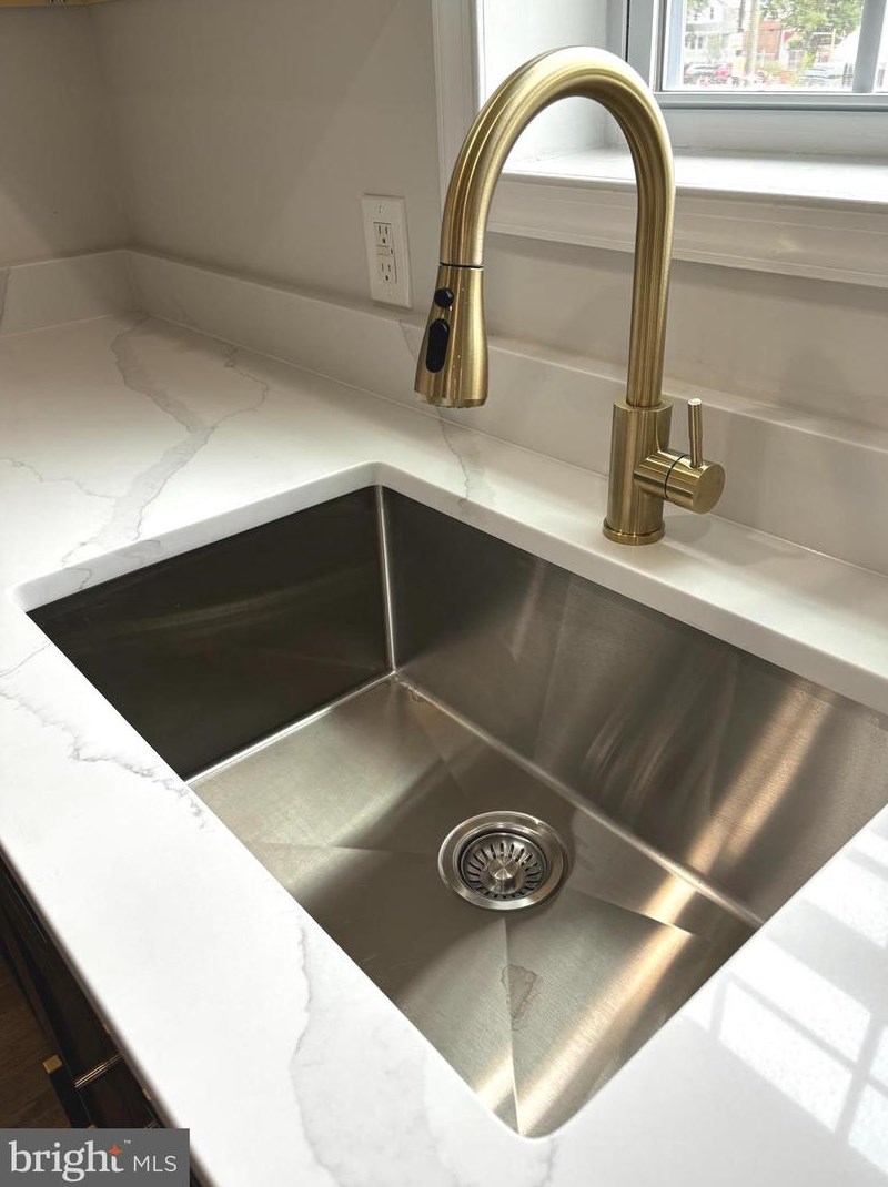 4357 Southern Ave, Capitol Heights MD 20743-5640 exterior