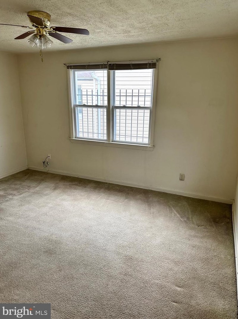 5003 Addison Rd, Capitol Heights MD  20743-1160 exterior