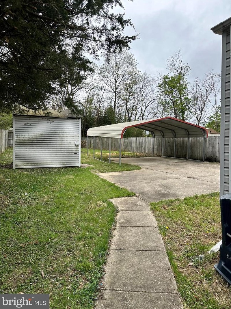 5003 Addison Rd, Capitol Heights MD  20743-1160 exterior