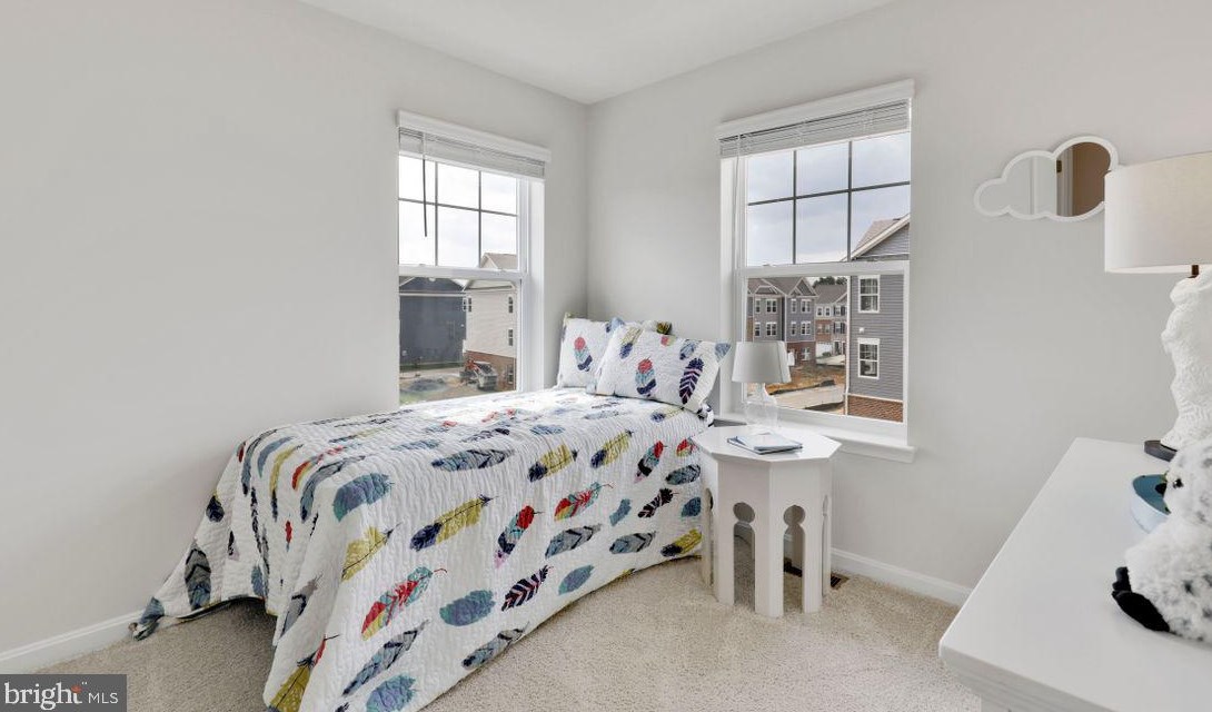 8841 Mimosa Ave, Clinton MD 20735-2641 exterior