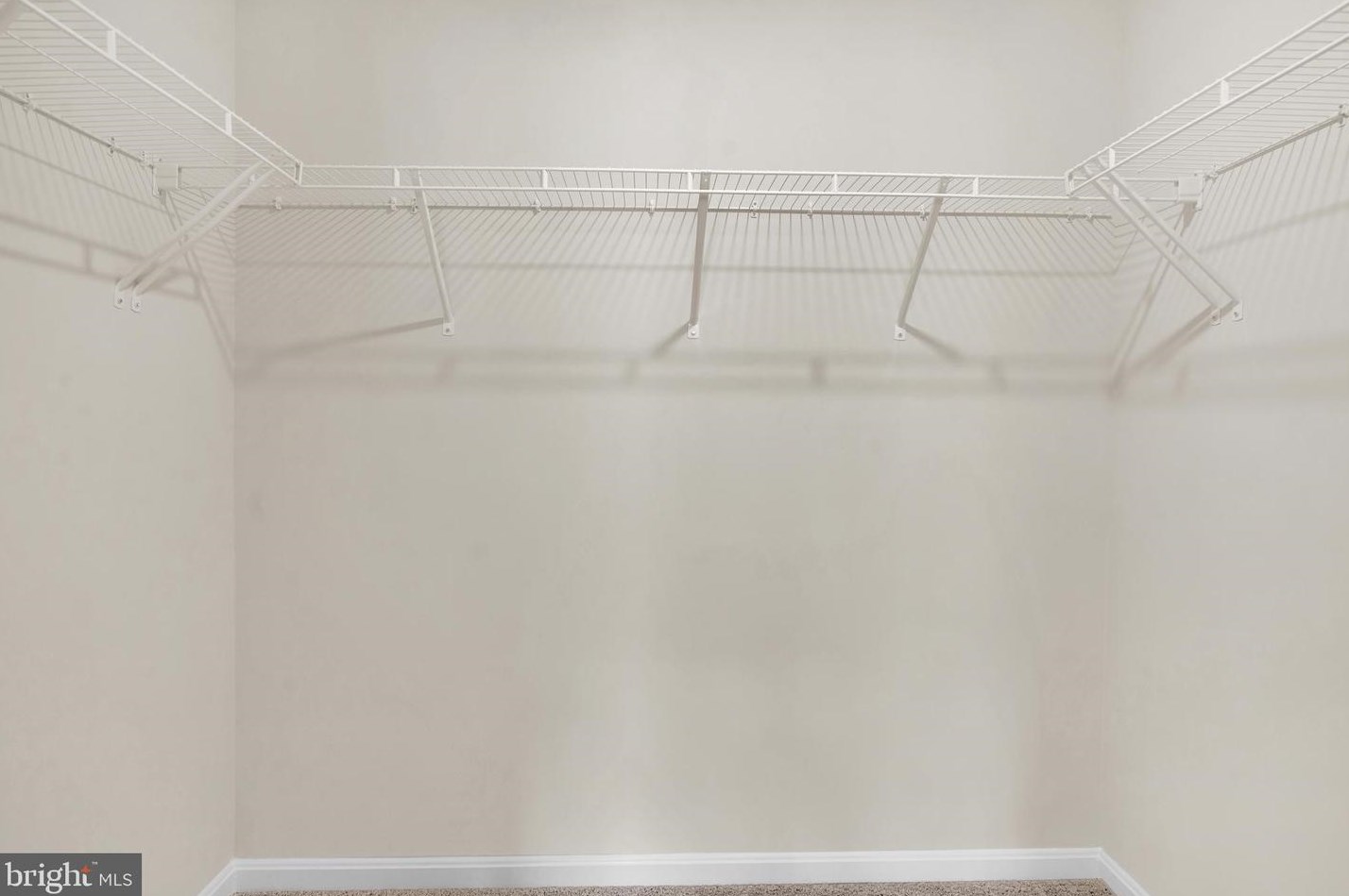 8837 Mimosa Ave, Clinton MD 20735-2642 exterior