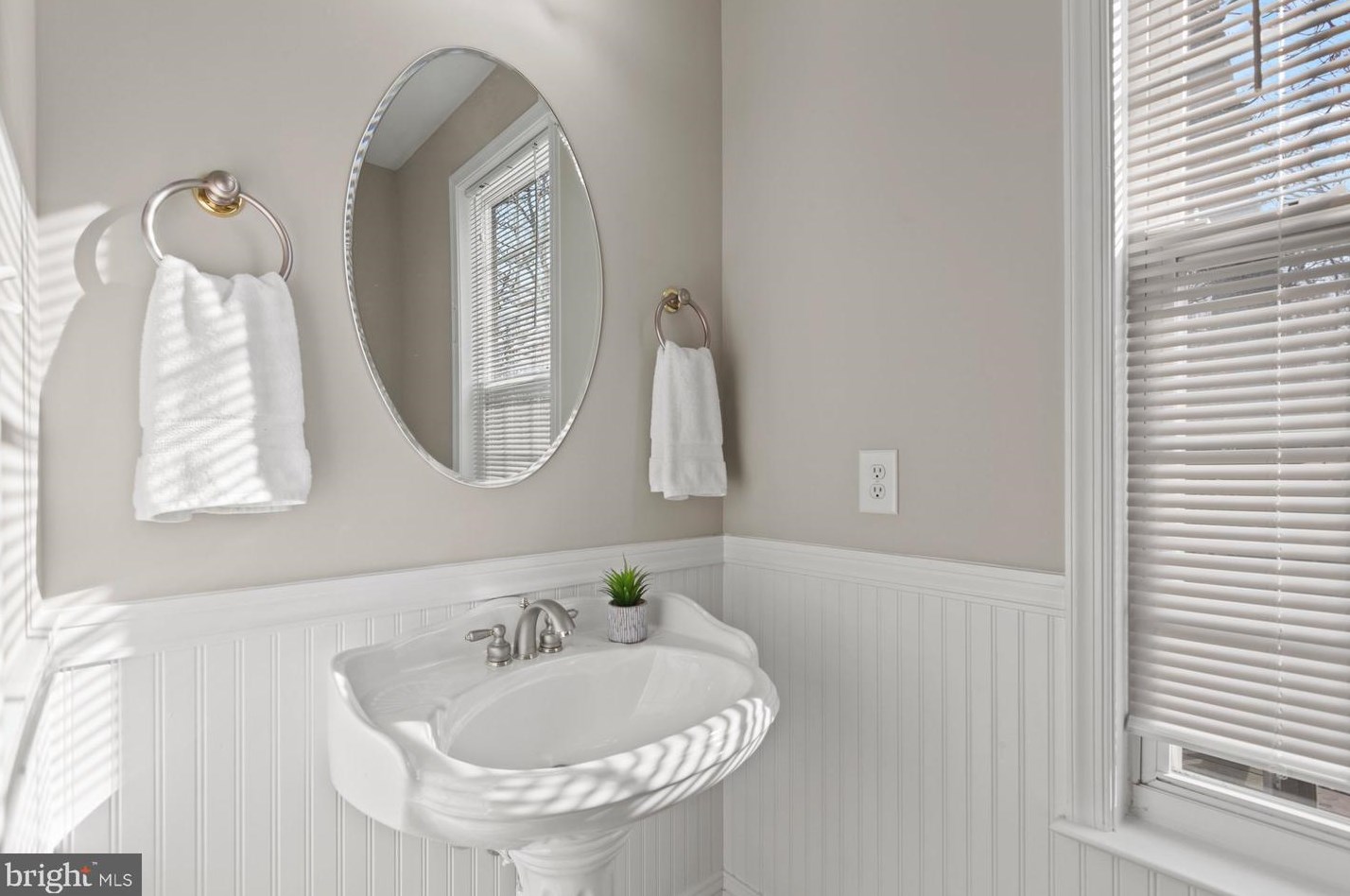 16420 Bealle Hl Rd, Waldorf MD  20601-3727 exterior