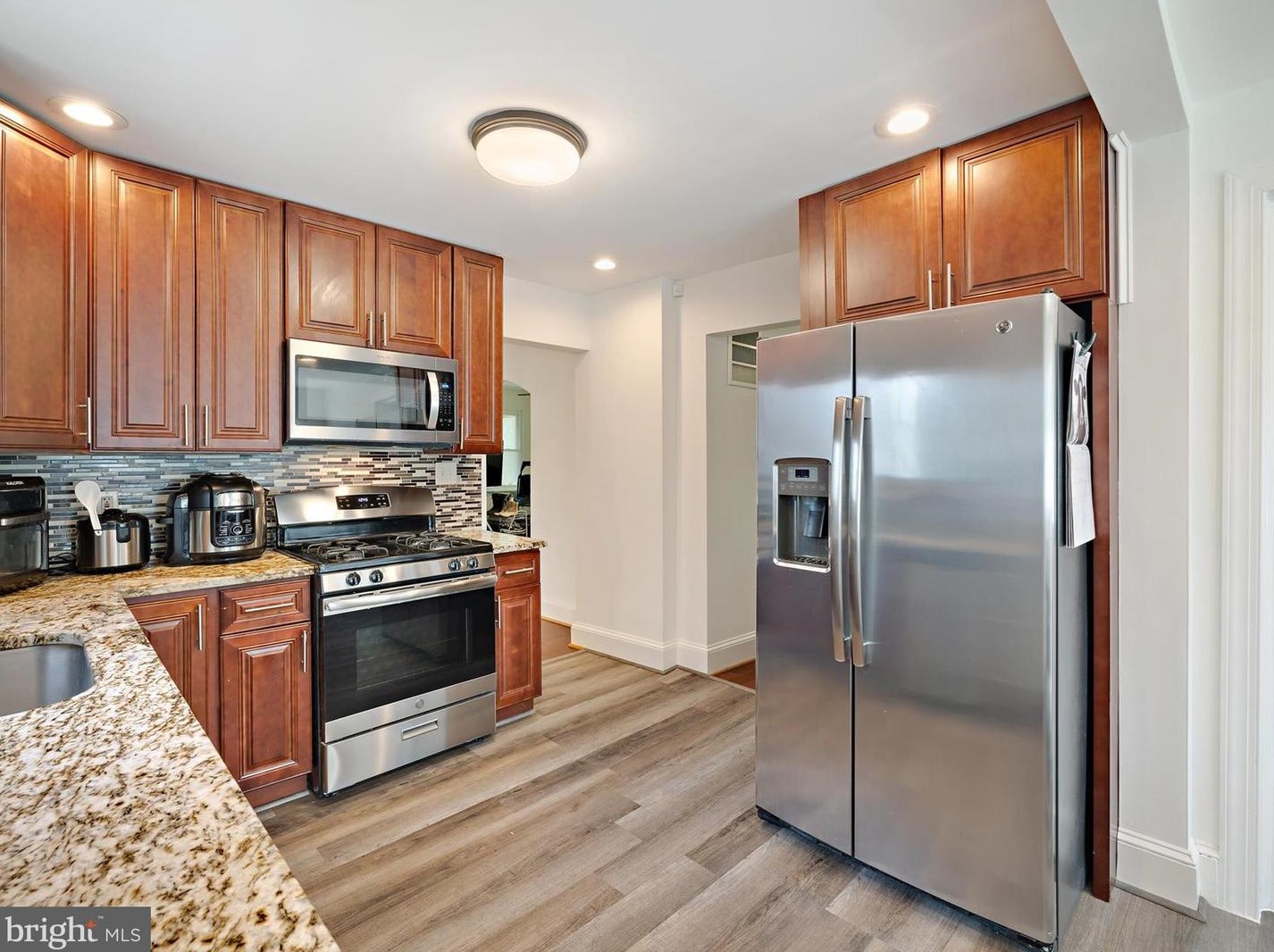 4615 Southern Ave, Capitol Heights MD 20743-5188 exterior