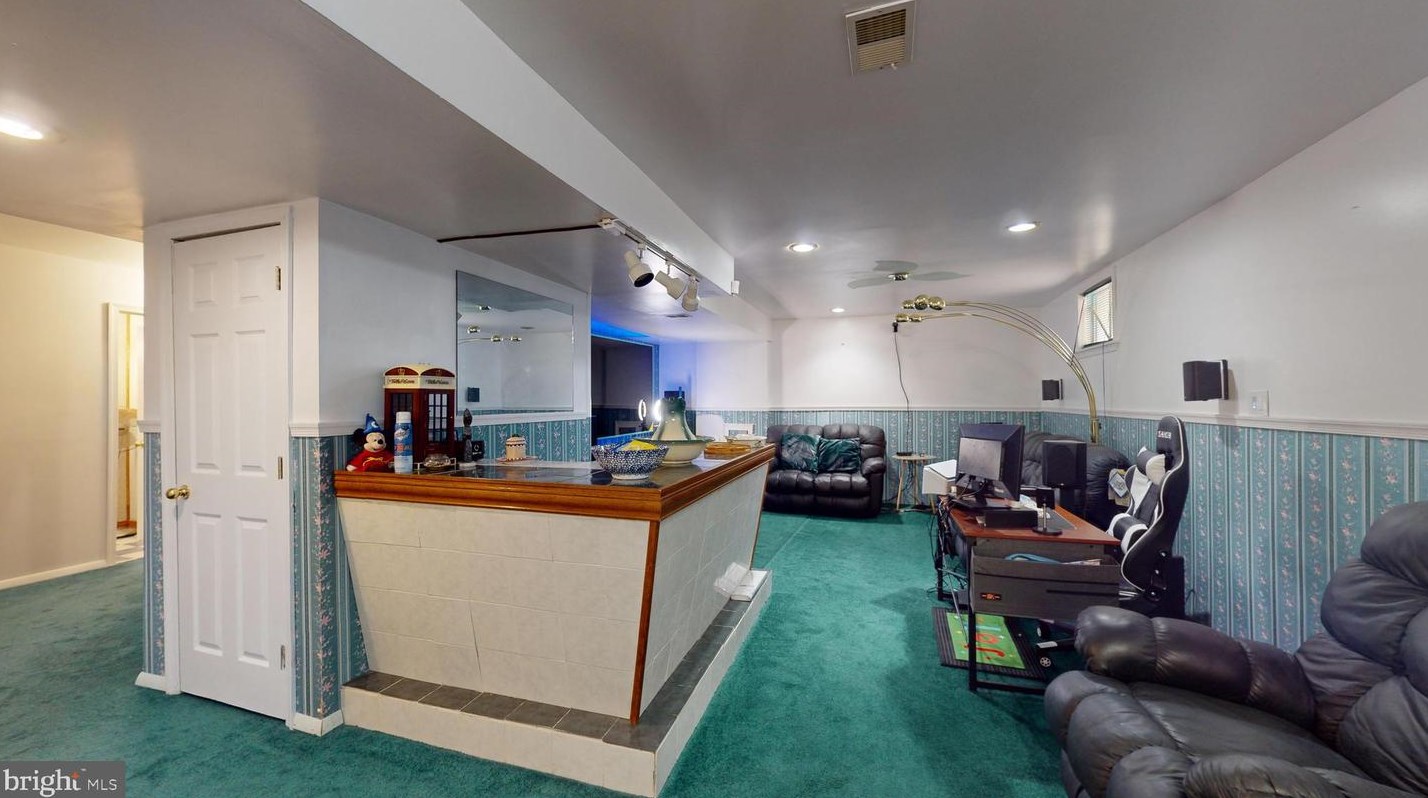 2113 Alleva Ct, Accokeek MD 20607-3254 exterior