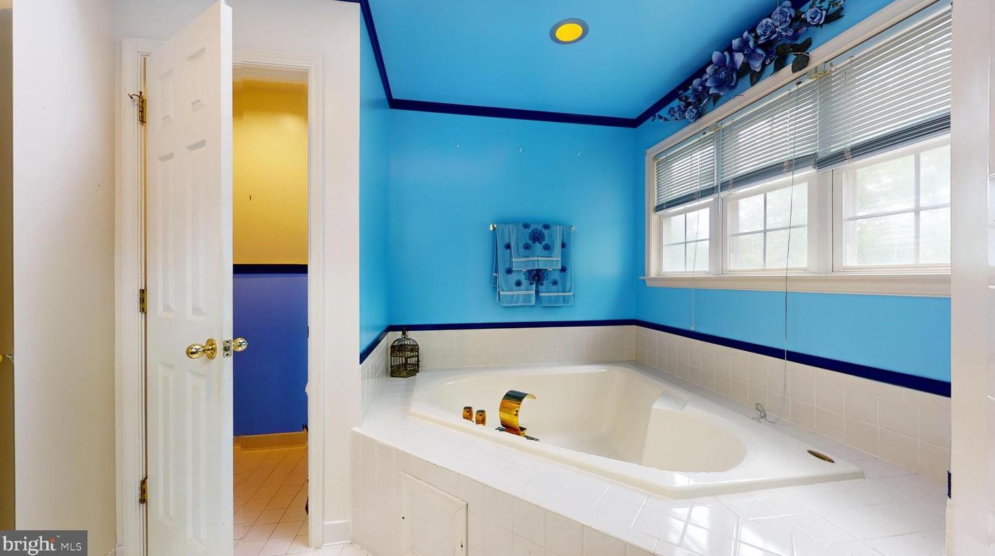 2113 Alleva Ct, Accokeek MD 20607-3254 exterior