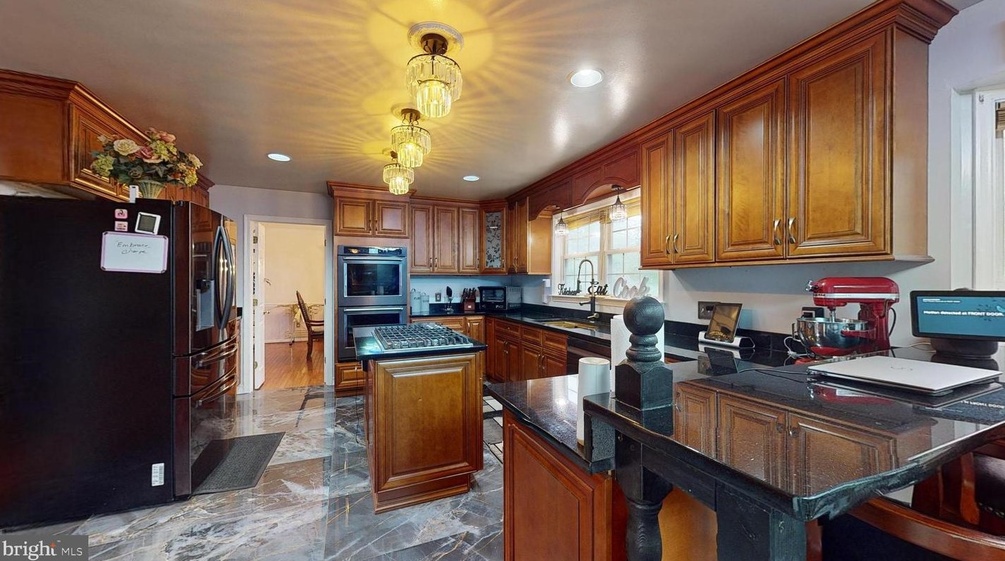 2113 Alleva Ct, Accokeek MD 20607-3254 exterior