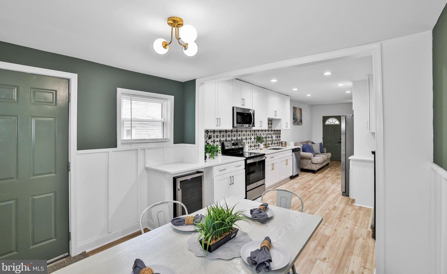 5818 Crown St, Capitol Heights MD 20743-2005 exterior