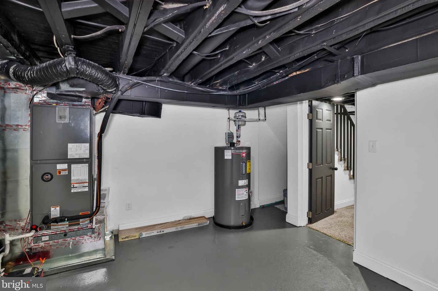 5818 Crown St, Capitol Heights MD 20743-2005 exterior