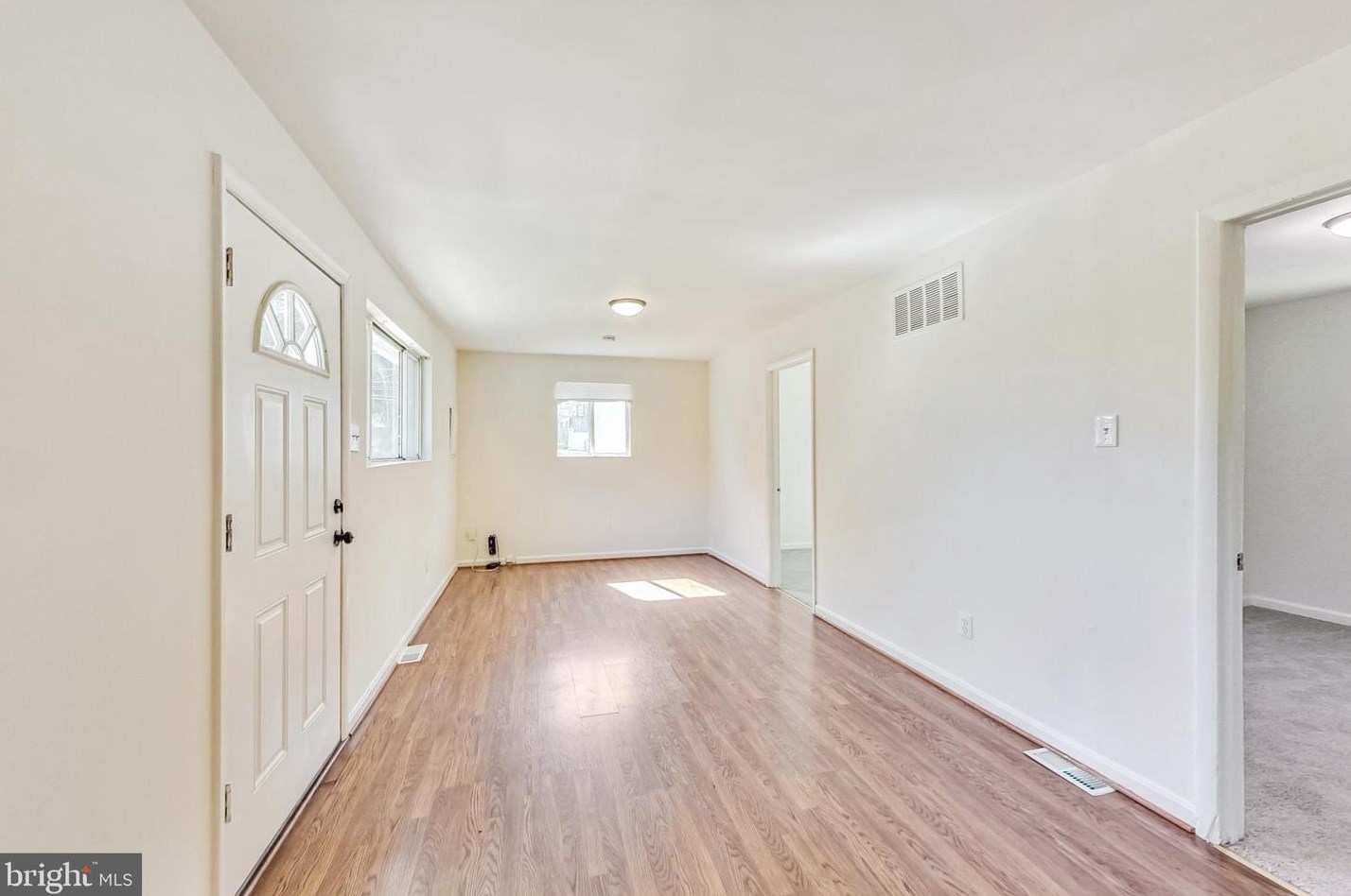 1011 Iago Ave, Capitol Heights MD 20743-3916 exterior