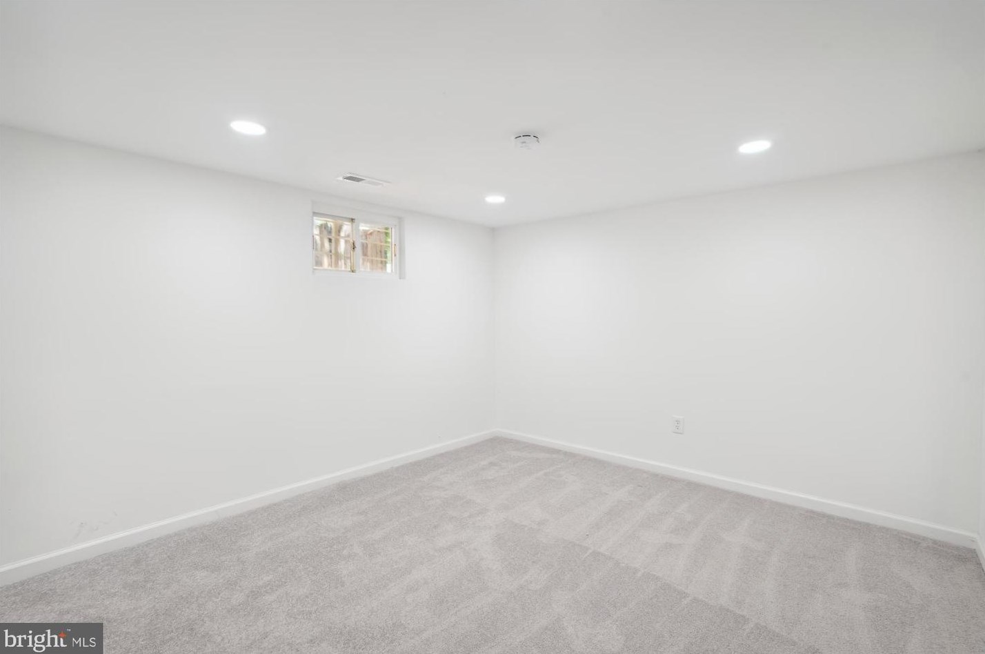 5027 Fable St, Capitol Heights MD 20743-4020 exterior