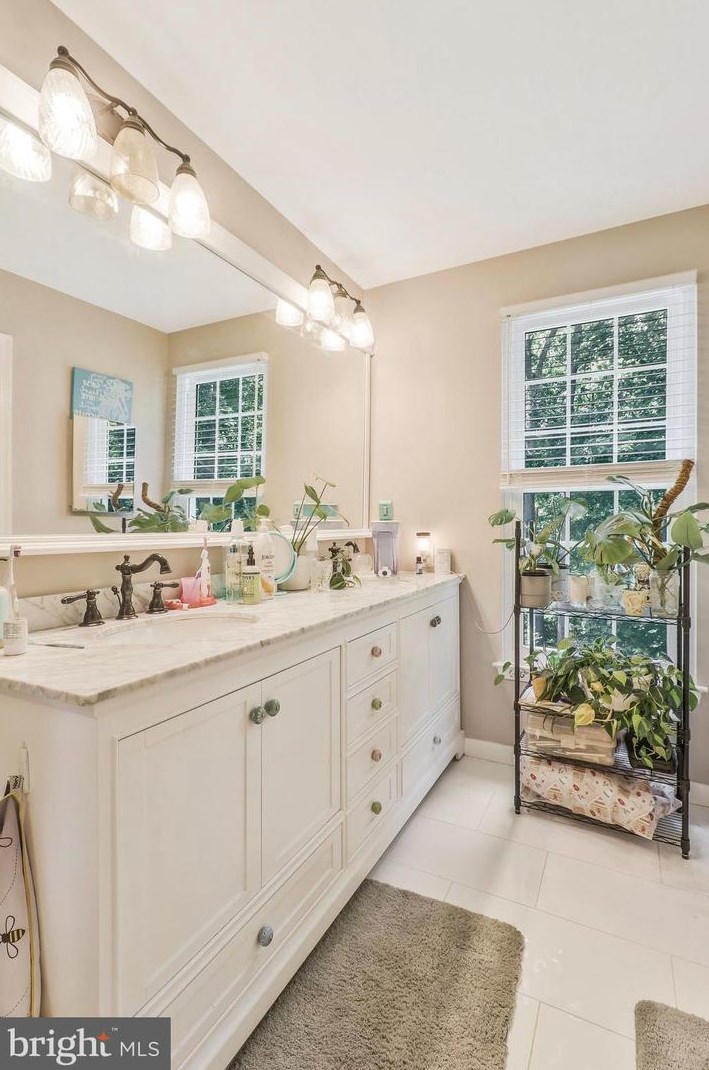 500 Dobbin Ct, Accokeek MD 20607-2037 exterior