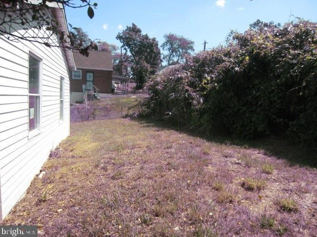 1208 Elfin Ave, Capitol Heights MD 20743-3958 exterior