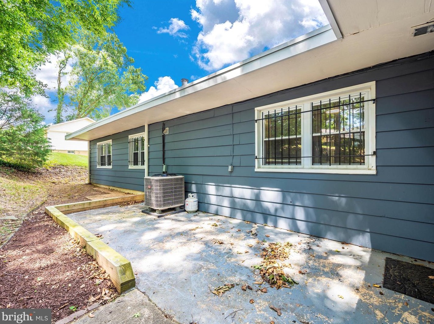 630 Capitol Heights Blvd, Capitol Heights MD  20743-2901 exterior