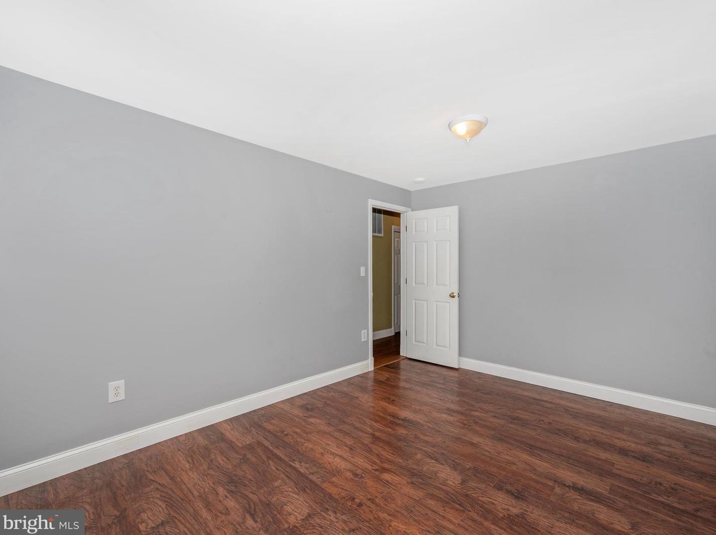 630 Capitol Heights Blvd, Capitol Heights MD  20743-2901 exterior