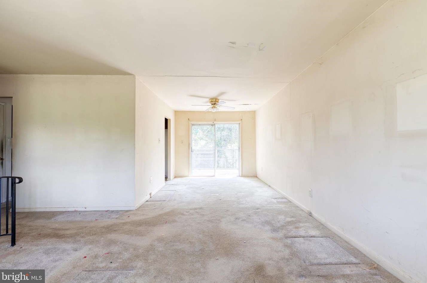 6117 Armor Dr, Clinton MD  20735-3411 exterior