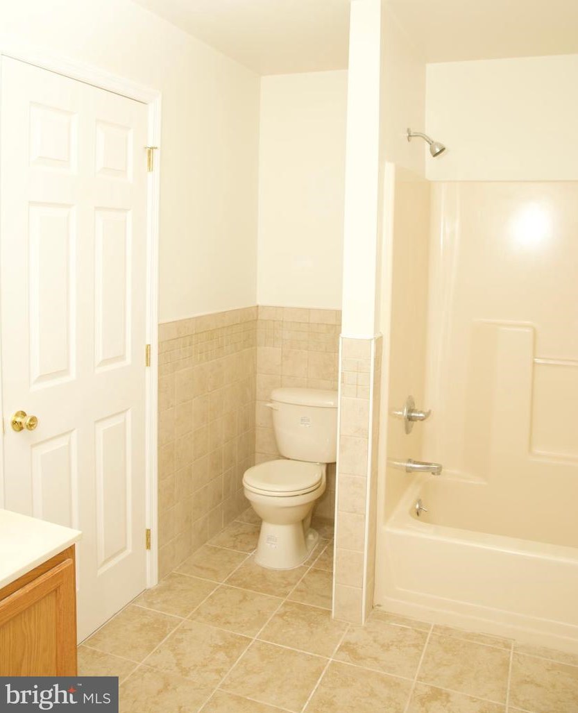 4935 Gunther St, Capitol Heights MD 20743-3926 exterior