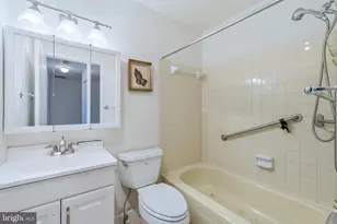 10223 Campus Way S, Upper Marlboro, MD 20774 - Photo 17