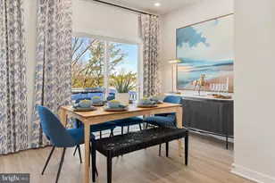 5876 Holly Springs Dr, Capitol Heights, MD 20743 - Photo 5