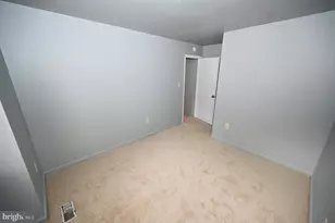 2223 Anvil Ln, Temple Hills, MD 20748 - Photo 25