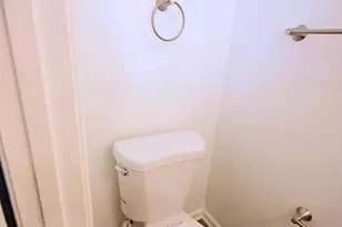 2223 Anvil Ln, Temple Hills, MD 20748 - Photo 17