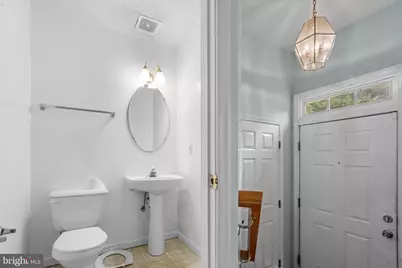 2033 S Anvil Lane, Temple Hills, MD 20748 - Photo 9