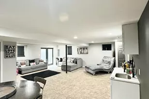 5902 Middleton Ct, Temple Hills, MD 20748 - Photo 5