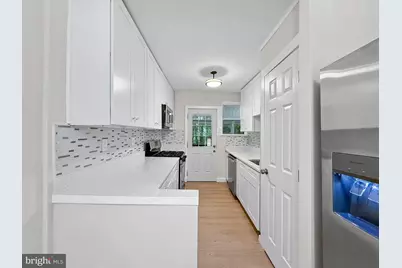 7905 Greenleaf Road, Landover, MD 20785 - Photo 9