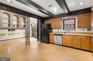 3804 Calverton Dr, Hyattsville, MD 20782 - Photo 15