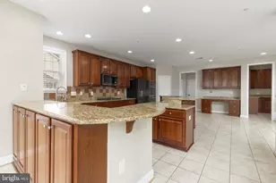 14201 Village Manor Ct, Upper Marlboro, MD 20774 - Photo 27