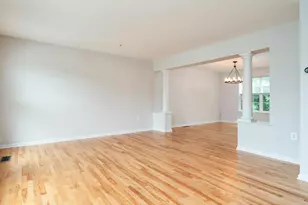 3716 Hill Park Dr, Temple Hills, MD 20748 - Photo 9