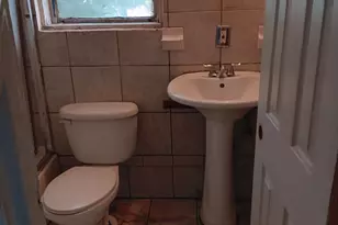 1911 Ray Leonard Rd, Landover, MD 20785 - Photo 11