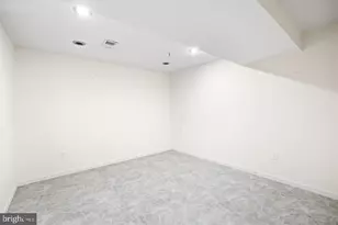 9807 Woodyard Cir, Upper Marlboro, MD 20772 - Photo 31