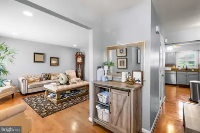 206 Royal Oak Circle, Landover, MD 20785 - Photo 5