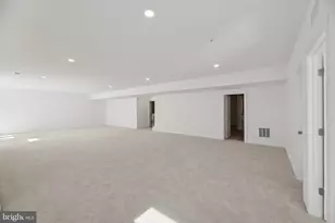 11701 Moriarty Ct, Bowie, MD 20720 - Photo 17