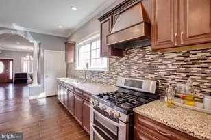 3406 41st Ave, Brentwood, MD 20722 - Photo 33