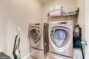 510 Overlook Park Dr, Oxon Hill, MD 20745 - Photo 31