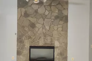 10203 Thundercloud Ct, Springdale, MD 20774 - Photo 5