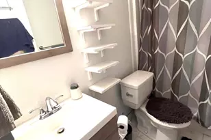 7706 Hanover Pkwy, Greenbelt, MD 20770 - Photo 21