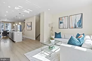 6073 Beake St, Hyattsville, MD 20782 - Photo 9