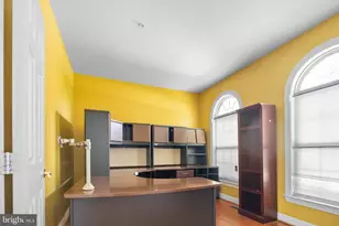 11310 Strawberry Glenn Ln, Glenn Dale, MD 20769 - Photo 13