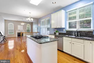 12817 Glasgow Ct, Fort Washington, MD 20744 - Photo 7