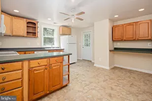 17308 Queen Anne Bridge Rd, Bowie, MD 20716 - Photo 43