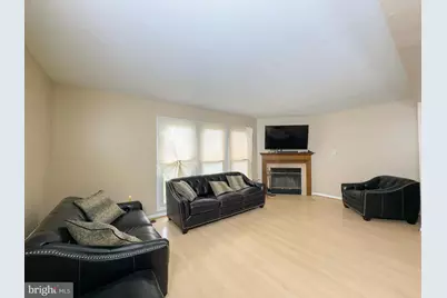 11300 Narrow Trail Terrace, Beltsville, MD 20705 - Photo 9