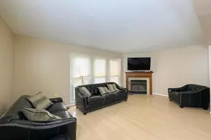 11300 Narrow Trail Terrace, Beltsville, MD 20705 - Photo 9